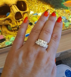 18K Brilliant Ring